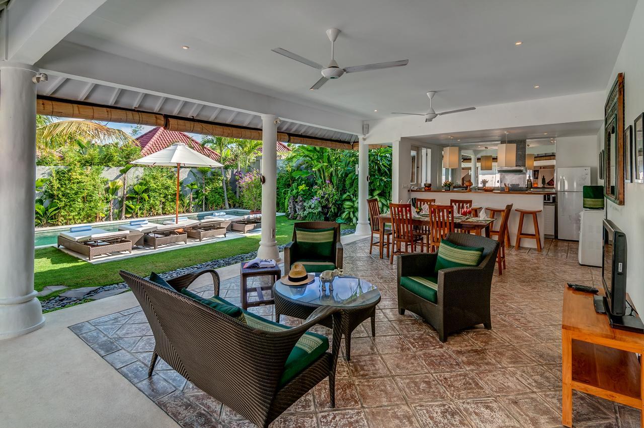 Hevea Villas Seminyak Exterior foto
